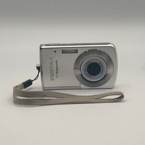 Pentax Optio M30 Digital Camera Silver 7.1MP 3x Zoom Compact W/ Battery Tested